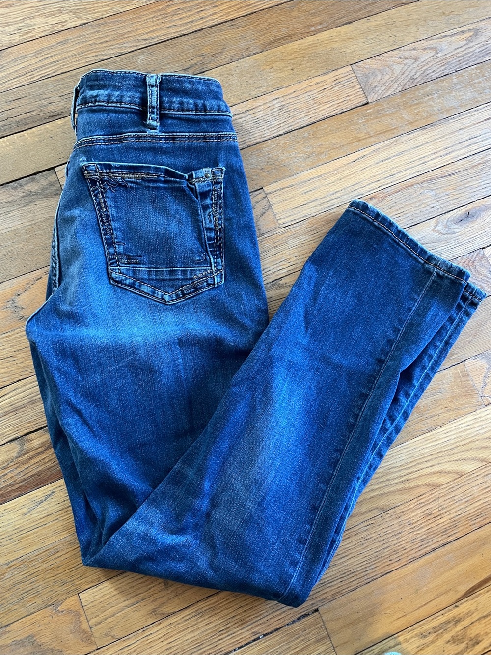 Silver Jeans Women’s Indigo Avery Straight Jeans